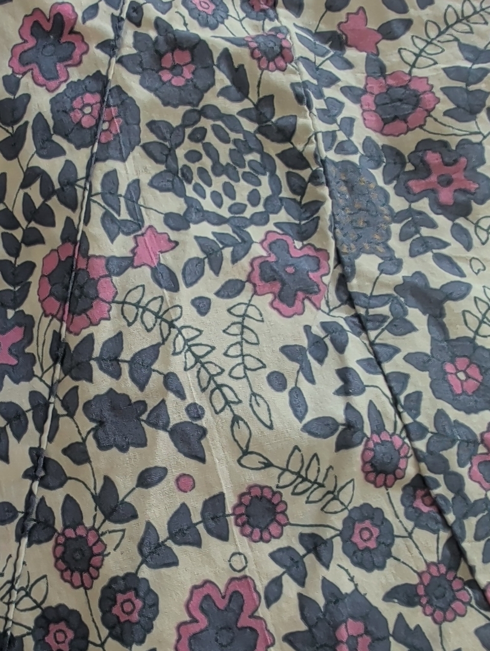 Plum Sugar Pudding Robe - Size Small - Picture 6 of 6